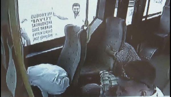 Minibüste dehşet dakikaları
