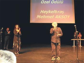 Bir ödül töreninin düşündürdükleri
