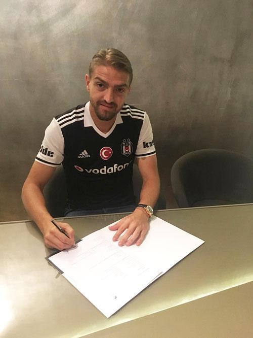 Beşiktaş, Caner Erkin transferini resmen açıkladı