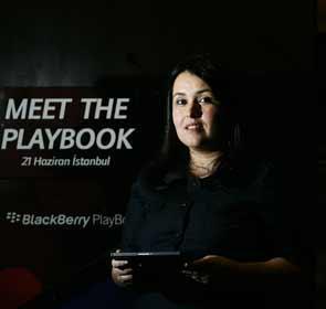 BlackBerry PlayBooka Türkiyeden tam not