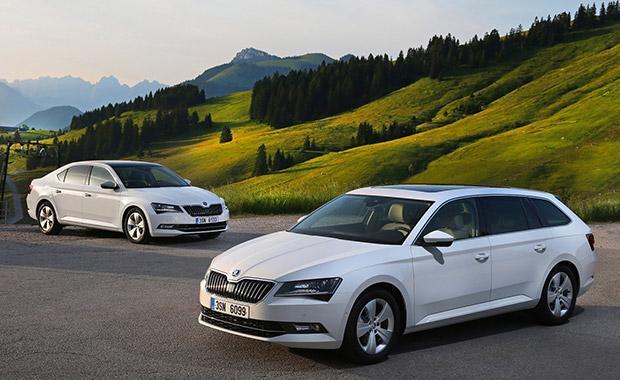 Yeni Skoda Superb Tek Depoyla 1780 Km Yol Kat Edebiliyor
