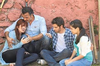 BiR DiZi iLK BÖLÜMDE NASIL TUTAR