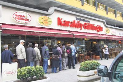 “BAKLAVA iSTANBUL TATLISIDIR”
