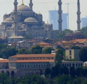 Dur Kararına Rağmen İstanbulun Silueti Bozuluyor