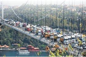 MESELE KAMYON  DEĞİL ARKADAŞ...