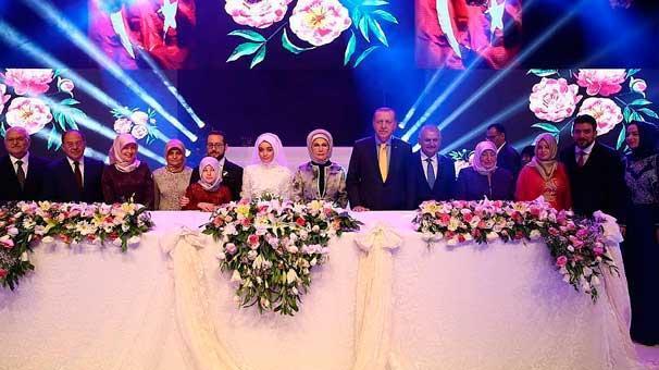 Cumhurbaşkanı Erdoğan nikah şahitliği yaptı