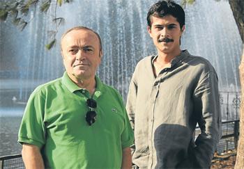 “KARIM, LiDERiM, HER ŞEYiM BENiM”