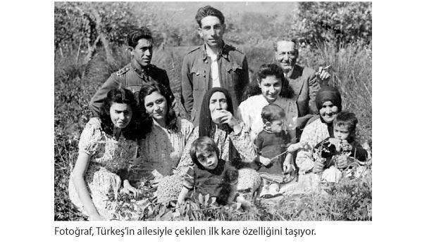 Türkeş’in bilinmeyen  aile fotoğrafları