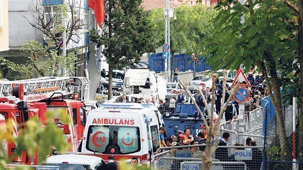 İstanbul’da bombalı  motosiklet terörü
