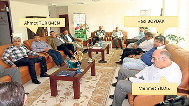 Gülen terörist, devletin yanındayız