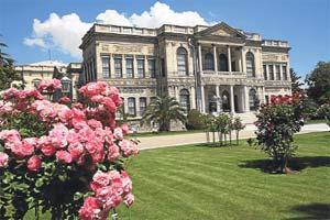 ATATÜRK’ÜN iSTANBUL’DAKi iZLERi