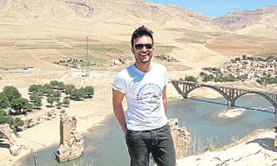 iYi BAK NiHAT BU HASANKEYF BU DA TARKAN