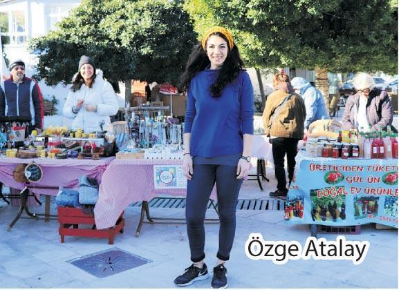 Badem çiçekleriyle bahara merhaba