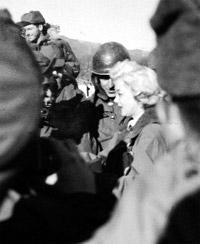 Marilyn’e “Beyaz Duvar...”