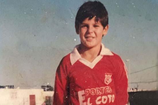 Yıldız futbolcunun annesinden şok suçlama