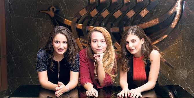 “Birilerinin yaşadığı hayatları oynuyoruz”