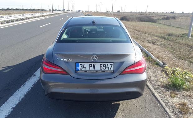 Yeni Mercedes Benz CLA makyajlanan yüzü ile şimdi daha çekici