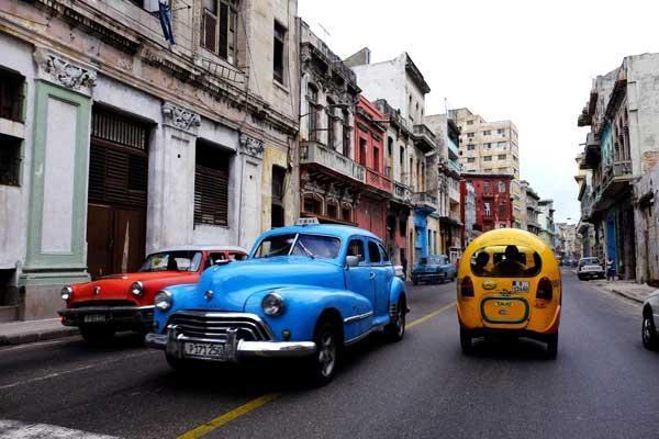 Amerikanlarla keşfedilen püfür püfür bir Havana