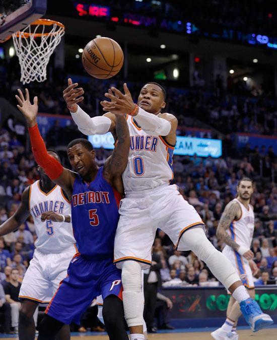 Triple double makinesi Westbrook