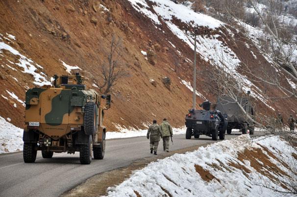 Son dakika: Tunceliden acı haber 1 asker şehit oldu...