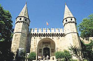 Turistlerin gözdesi Topkapı, Ayasofya müzeleri ve Efes