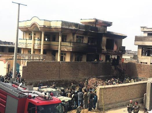 Afganistan’da 12 şehit