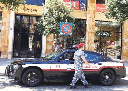 Pilotların aileleri Lübnan’dan gelecek müjdeli haberi bekliyor
