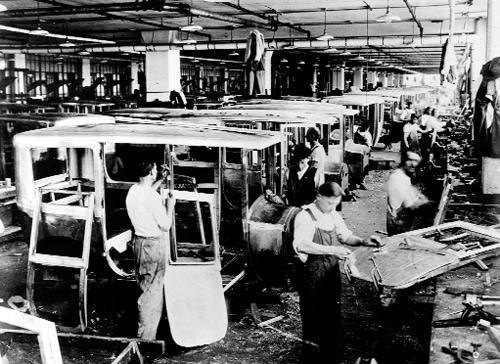 Zirveden İflasa Bir Detroit Hikayesi - AMERİKAN KÂBUSU