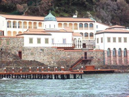 AY IŞIĞI MANASTIRI YENİDEN DOĞDU
