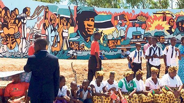 Komünizmin izleriyle  en hızlı büyüyen Afrika  ülkesi: Mozambik