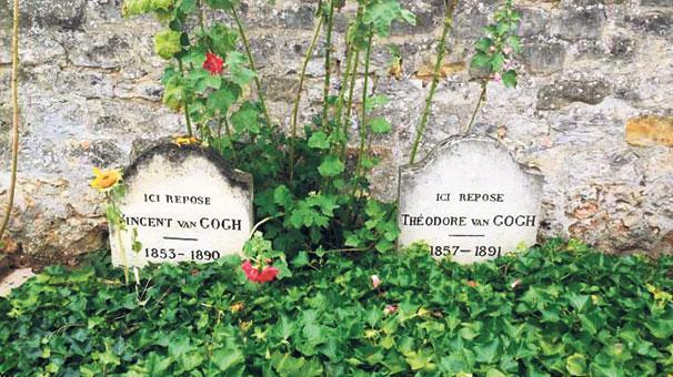 Van Gogh Kardeşler’in  mezarı yardım bekliyor