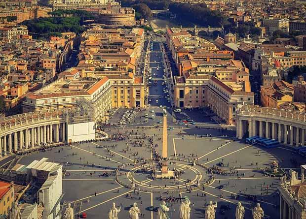 Dünyanın en küçük ülkesi Vatikan