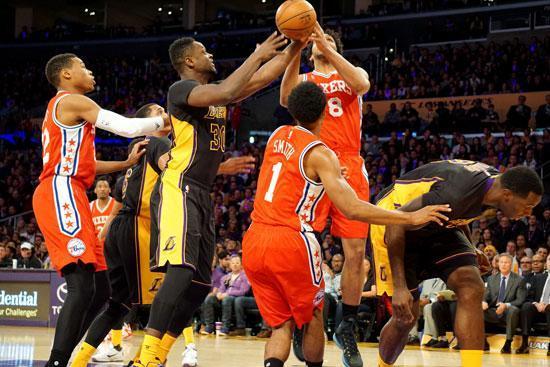 NBAde Toronto Raptors, Charlotte Hornetsi mağlup etti
