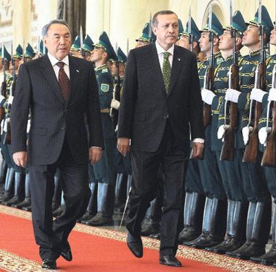 Erdoğan, Kazaklardan 5 çocuk istedi