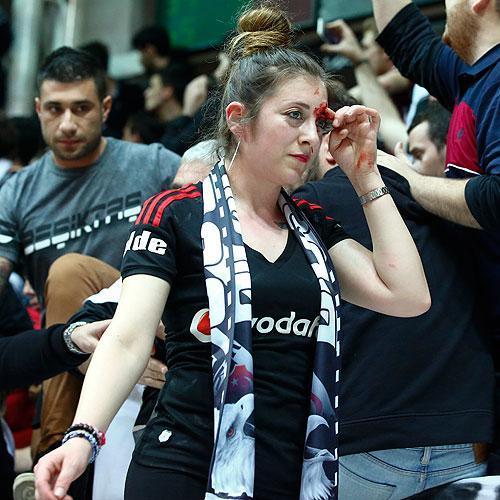 Beşiktaş-Karşıyaka maçında olay