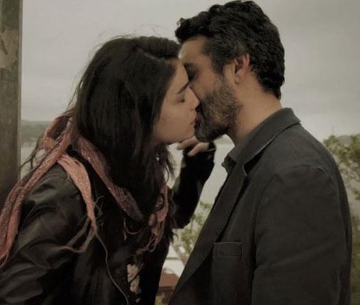 Tuba Büyüküstünün yeni filminin görüntüleri yayınlandı
