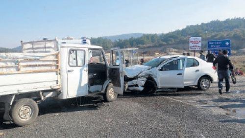 Bir aylık yol paramparça oldu