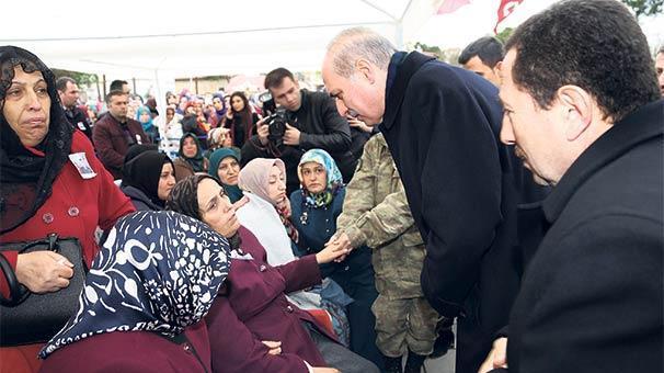Şırnak şehitlerine  gözyaşlarıyla veda