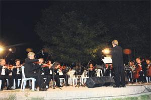 TEKFEN FiLARMONi RÜZGARLA YARIŞTI