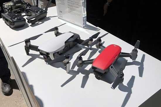 DJIdan akıllı telefon boyutunda 4K video kaydedebilen yeni drone: Mavic Air