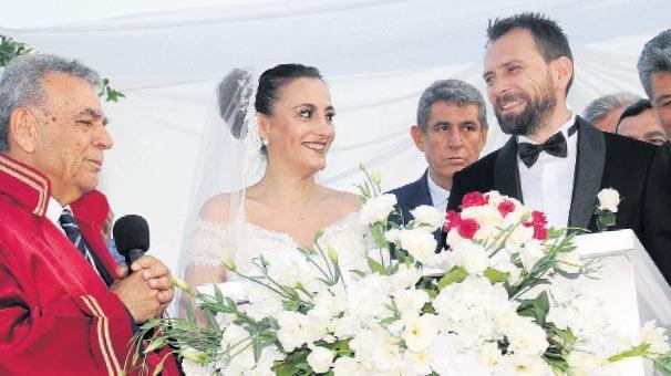 İzmir’de nikah Edirne’de düğün
