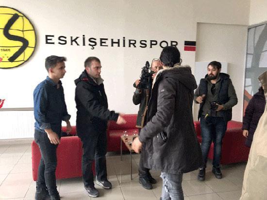 Erkan Zengin, Eskişehirspordan ayrıldığını açıkladı