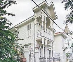 İşte Adaların kabusu olan 6 milyonluk köşk