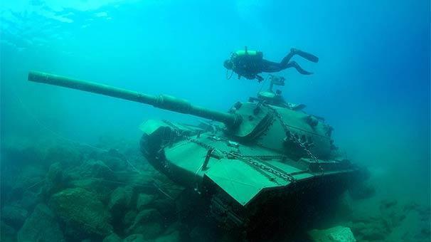 45 tonluk tank Akdenizin derinliklerinde