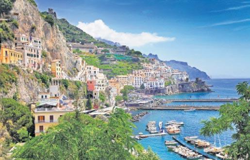 Akdeniz’in terasındaki Amalfi