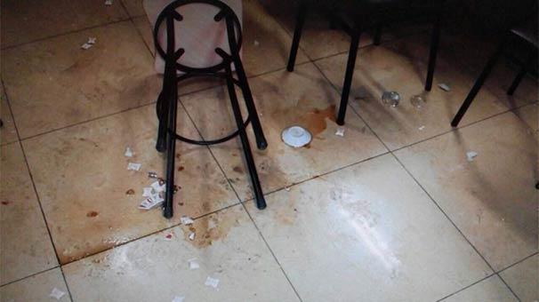 İki partinin üyeleri arasında bıçaklı kavga: 15 yaralı