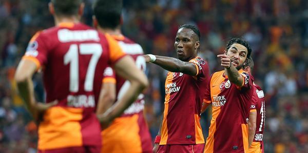 Galatasarayda akıl dışı olaylar; yutmuş gibi yapalım