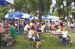 FESTiVALiNE MÜZiĞiNE KONSERiNE SAHiP ÇIK