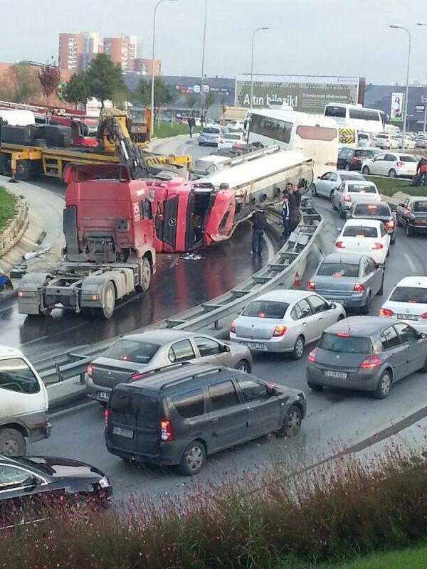 İstanbulda trafik kilit