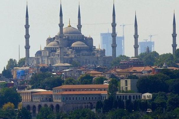 Davutoğlu’ndan İstanbul silueti için garanti